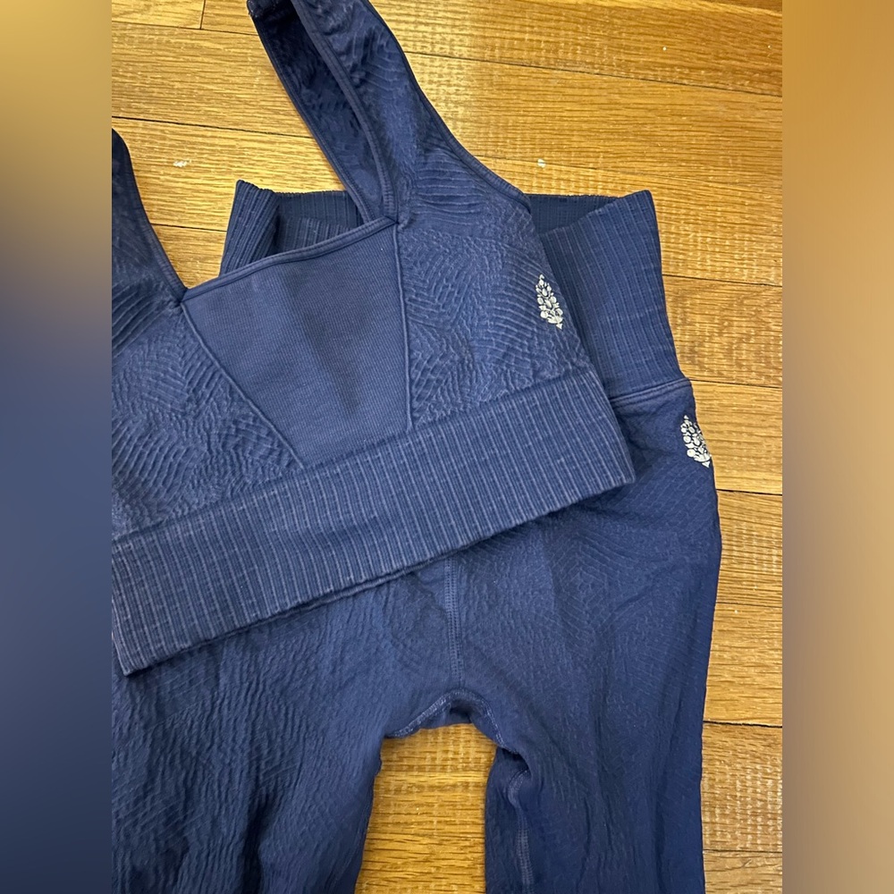 Free people good karma workout set